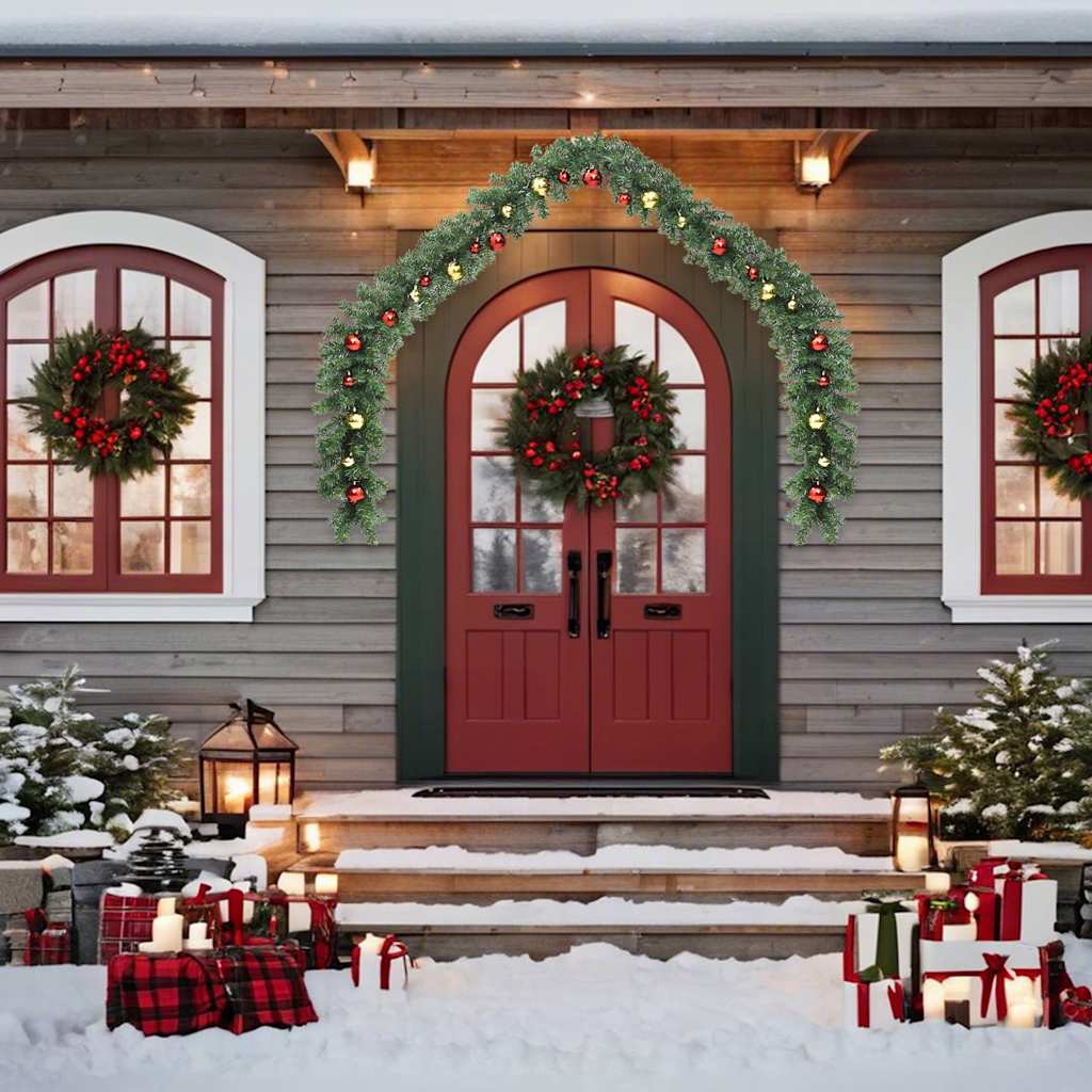 Ghirlandă de Crăciun decorată cu globuri și lumini LED, 5 m