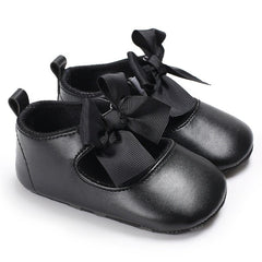 Pantofiori cu fundita Drool (Marime: 0-6 Luni, Culoare: Alb perlat)